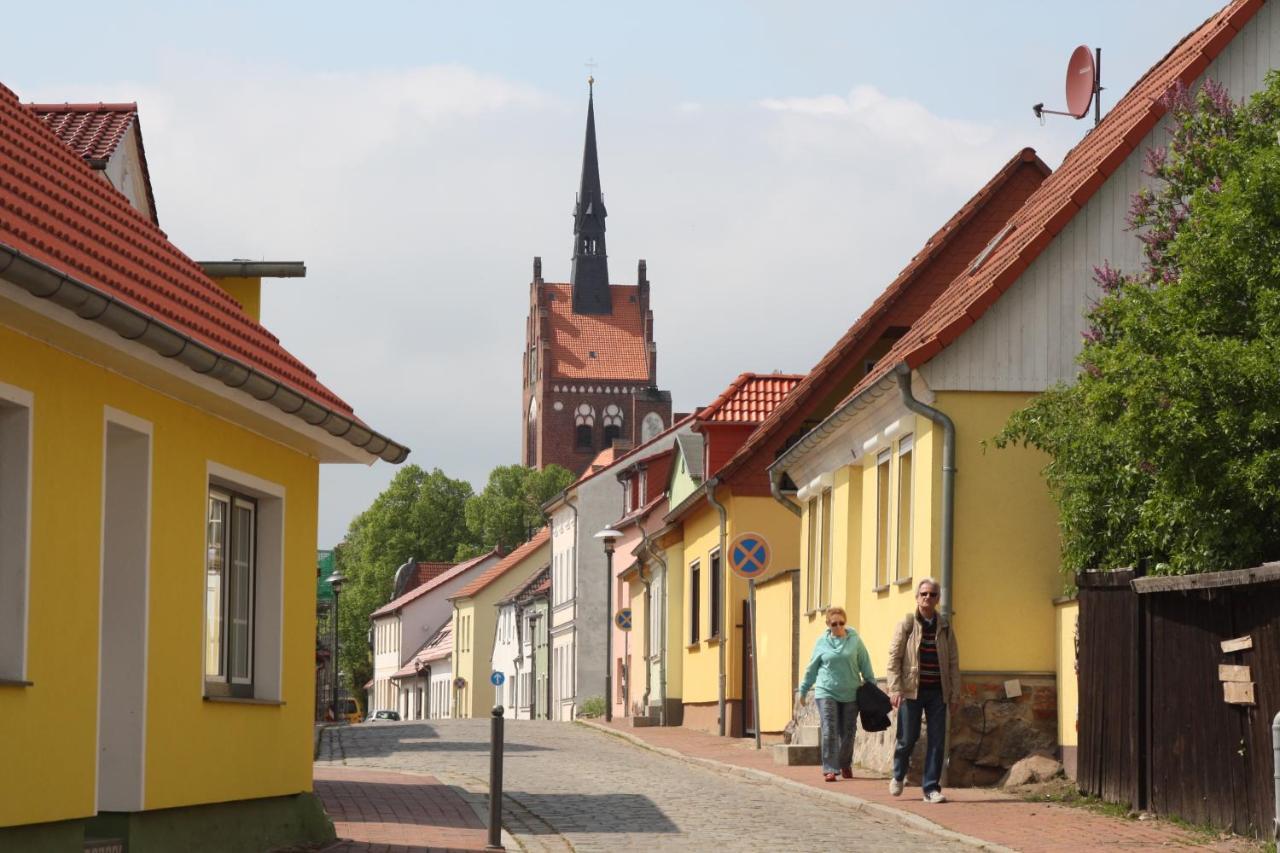 Haus Am Haff Hotel Karnin  Екстериор снимка