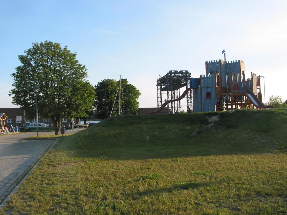 Haus Am Haff Hotel Karnin  Екстериор снимка