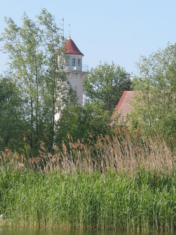 Haus Am Haff Hotel Karnin  Екстериор снимка