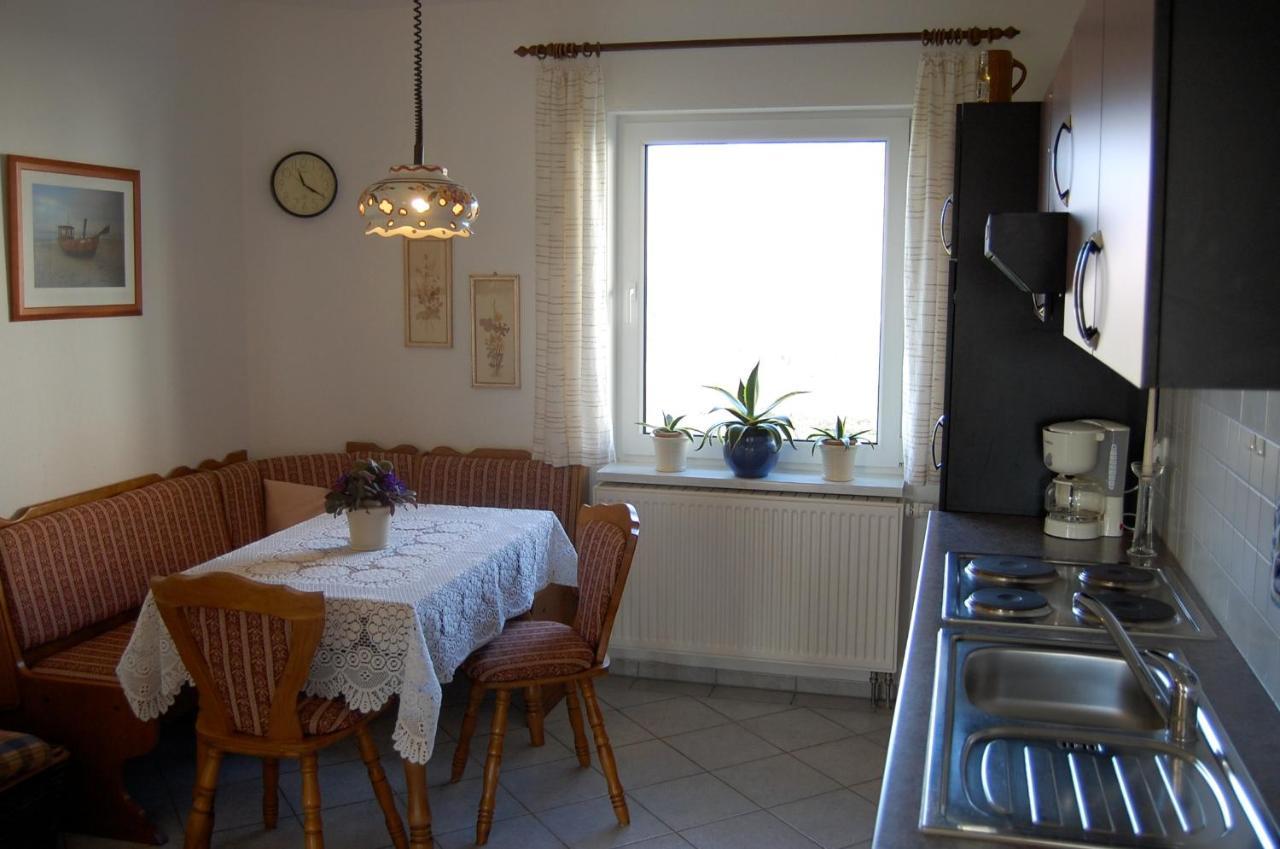 Haus Am Haff Hotel Karnin  Екстериор снимка